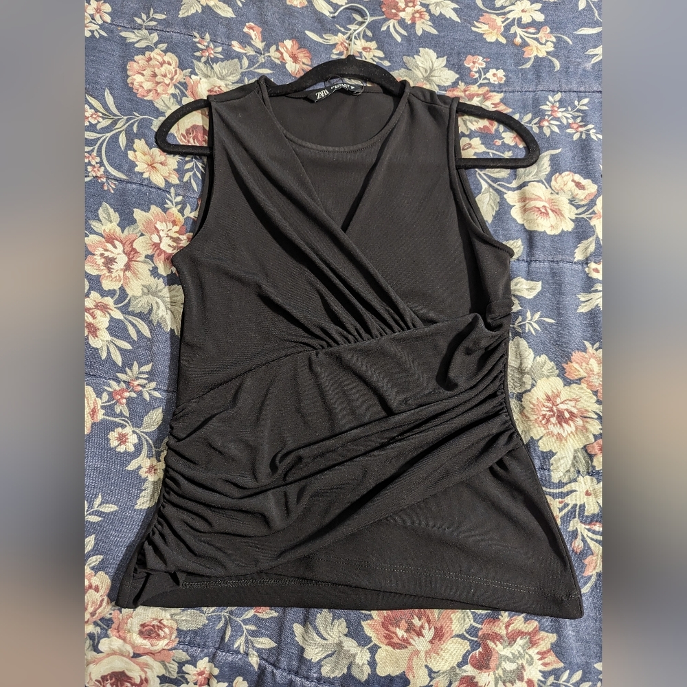 🏵️💚 DRAPED WRAPPED TOP - Picture 7 of 8